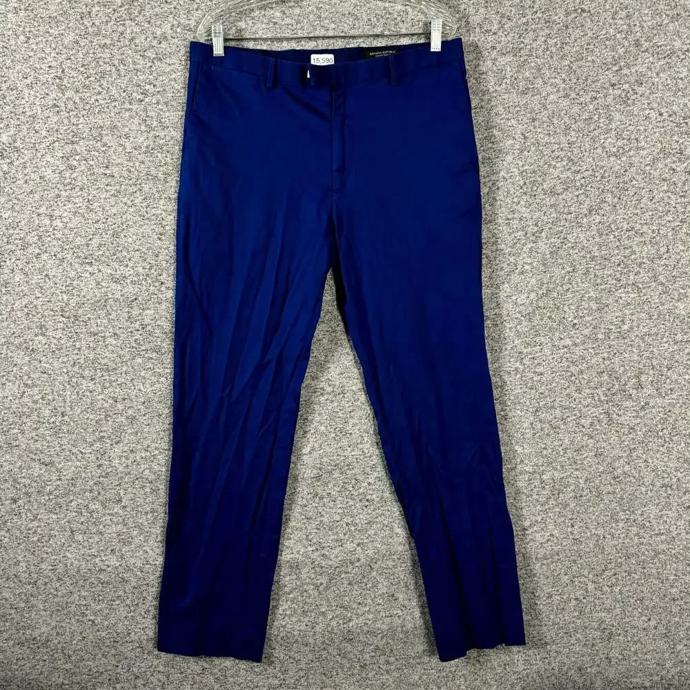 Banana Republic Men's Size 35x32 Modern Slim Fit Blue Cotton Chino Pants